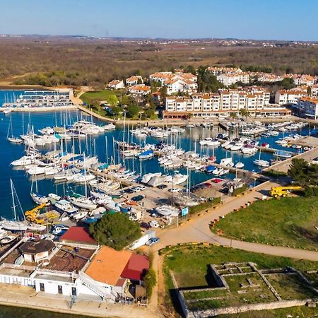 Rona Holiday Home Ana Poreč Kültér fotó