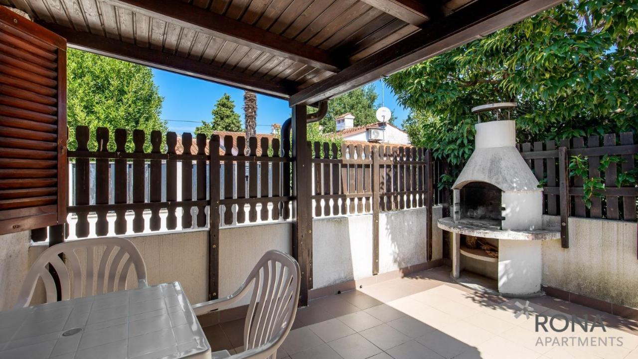 Rona Holiday Home Ana Poreč Kültér fotó