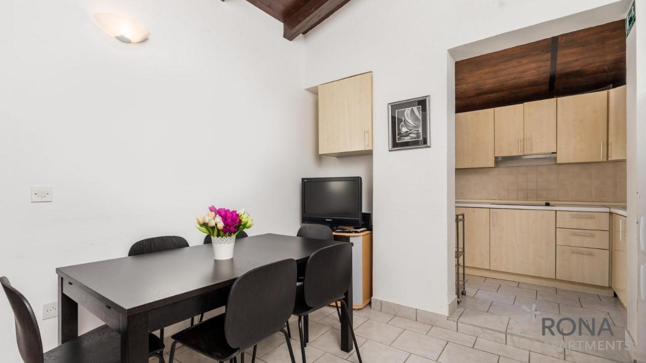 Rona Holiday Home Ana Poreč Kültér fotó