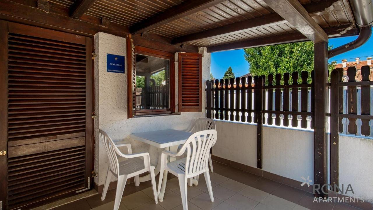 Rona Holiday Home Ana Poreč Kültér fotó